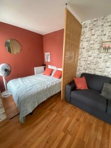 Y&E - Gare SNCF - Cité Congrès - Centre - Parking