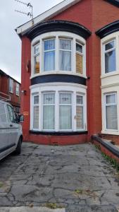 Park Road Guest House - Room To Rent On Park Road in Blackpool FY1 4ET