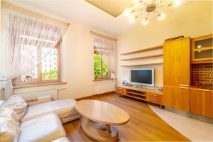 Elegant Art Nouveau Hideaway in Elizabetes street