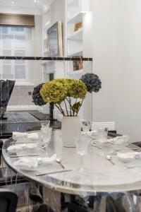 Luxury Residence in Prime London