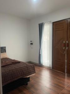 Villa Falenia City View Family Only