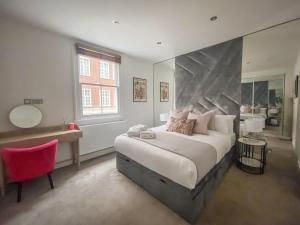 Tranquil Urban Oasis in Kensington