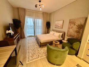 Relaxing Studio Canal & Pool View Yas Island