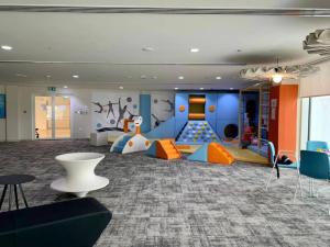 Relaxing Studio Canal & Pool View Yas Island