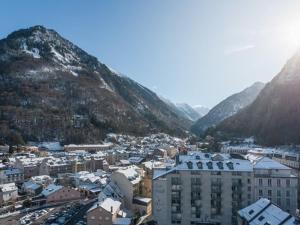 Appartement 32m² avec balcon, proche télécabines - FR-1-812-100