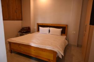 Mansarovar Heritage Inn