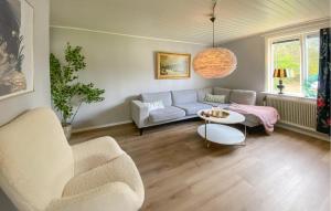 Pet Friendly Home In Köpingsvik With Wifi