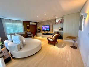 Exclusiva e Única Cobertura Duplex do Golf Ville