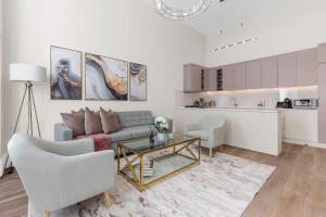 Sophisticated Apartment on the Famous Gloucester Road