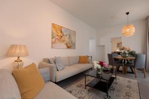 Suite Nr 5 - J26 LUXURY APARTMENT, Jauniela 26 Old Riga - Great View & Top Location - 2 Bedrooms - 80 m2