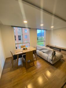 Apartment in Paipa with Views and Tranquility