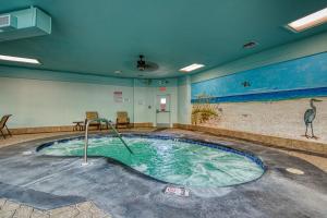 Plantation East #3121