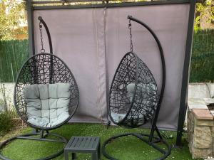 Piscine Intérieure chauffée Appartement Haut de villa