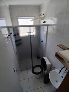 APÊ CAMINHO DO MAR APARTAMENTO 3309 SUN WAY UBATUBA DESDE 2018 PISCINA CHURRASQUEIRA CAMAS DE CASAL Elevador Playground