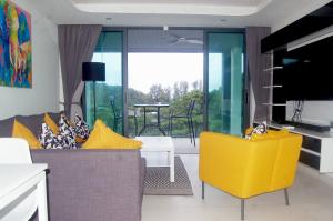 Twin Sands Private Apartment, Phuket