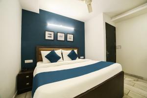 Hotel O Royal Discovery