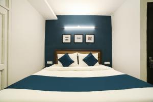 Hotel O Royal Discovery