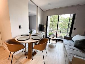 Depto 1 dorm + desayuno, a pasos delSol