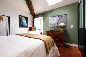 BnB La Sanverine, historic center Vence