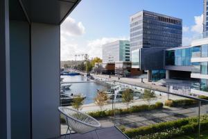 Luxury Yacht Park Apartment Marina View Gdynia Parking