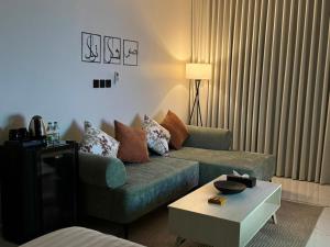 Mabaat-Deluxe 1BR-Al Rabea 620