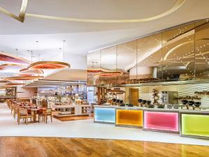 Pullman New Delhi Aerocity