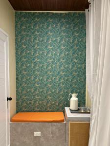 Casa Amihan-Urbiztondo, San Juan, La by Peak and Paramount Ventures