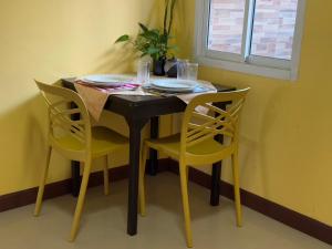 Ao-Nang Private Yellow House 9