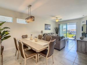 3121#301- 3BR Condo 10min Disney 2 WaterParks