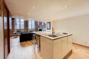 Les Maries - Magnifique T2 refait à neuf - hypercentre