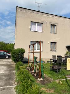 Monstera III - industrial