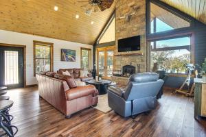 Upscale A-Frame Escape with Lake Access in Quinton!