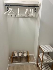 Newly Renovated Stylish & Spacious Studio