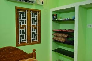 LAKSH COTT Home Stay