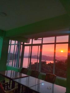 Hotel bright moon lake