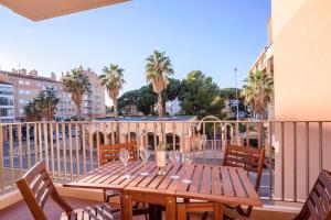 Beautiful apartment overlooking the Golden Islands