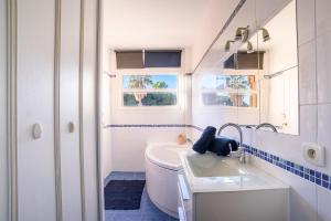 Beautiful apartment overlooking the Golden Islands