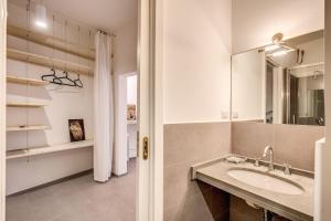 Trastevere Penitenza studio