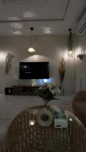 Elegant studio next to the boulevard