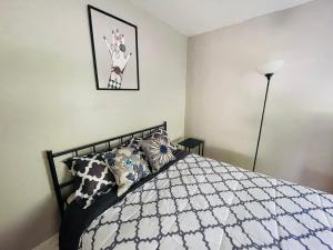 Comfort & Charm Your Home Away from Home