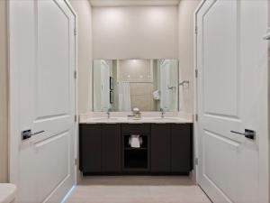 Stylish Condo Near Disney With Resort & Waterpark Access - B30-226