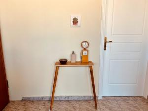 Acropolis View Funky House