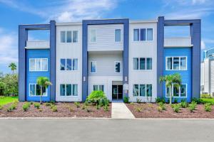 Stylish Condo Near Disney With Resort & Waterpark Access - B32-136