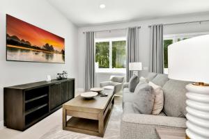 Stylish Condo Near Disney With Resort & Waterpark Access - B32-136