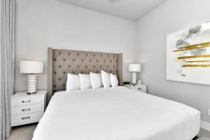 Stylish Condo Near Disney With Resort & Waterpark Access - B32-136