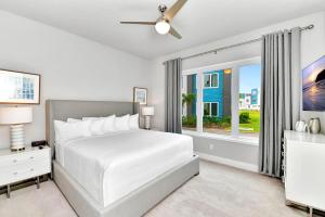 Elegant Escape Condo Near Disney With Resort & Waterpark Access - B46-131