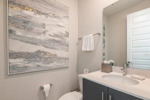 Chic And Cozy Townhouse Near Disney With Resort & Waterpark Access - 824Dr