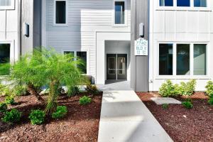 Spacious Condo Near Disney With Resort & Waterpark Access - B6-126