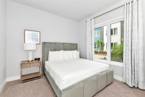 Spacious Condo Near Disney With Resort & Waterpark Access - B6-126