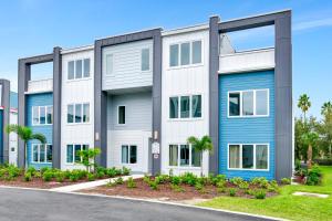 Modern Condo Near Disney With Resort & Waterpark Access - B33-142